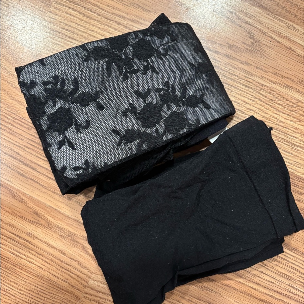 Women’s black tights